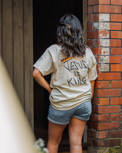 "Jesus is King" T-Shirt
